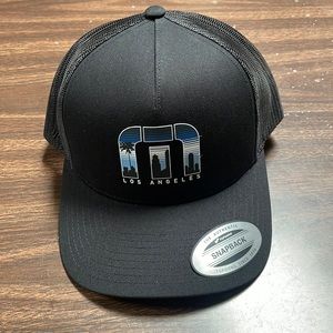 NWT Travis Mathew golf hat cap FAST FAVORITES black snap-back OS Los Angeles